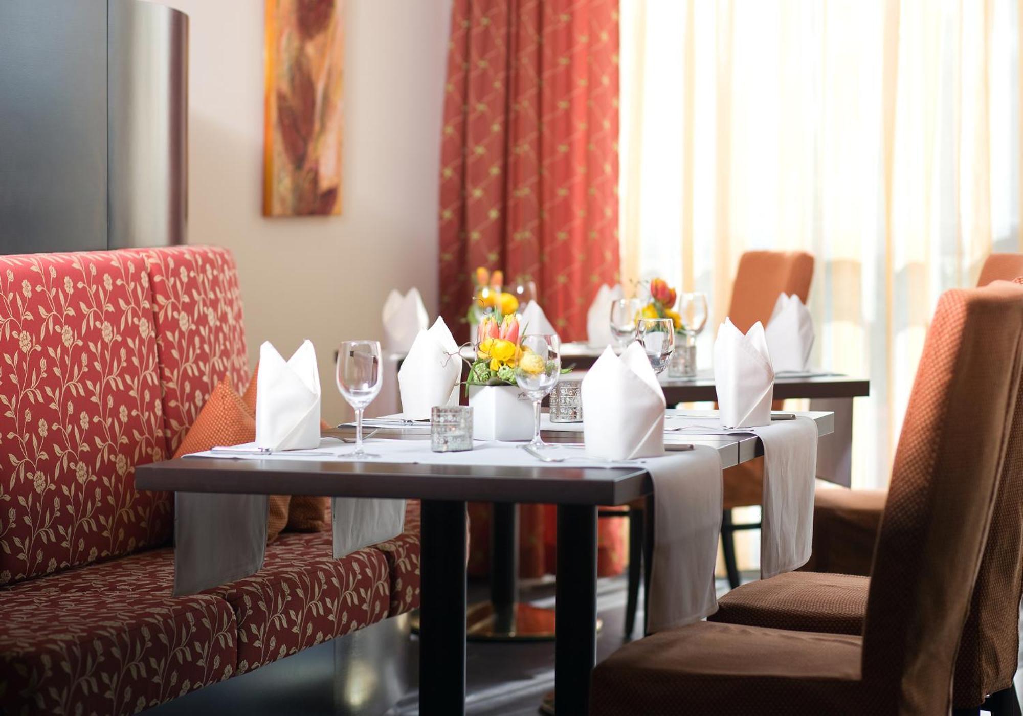 Hotel Rose Bretzfeld Bagian luar foto