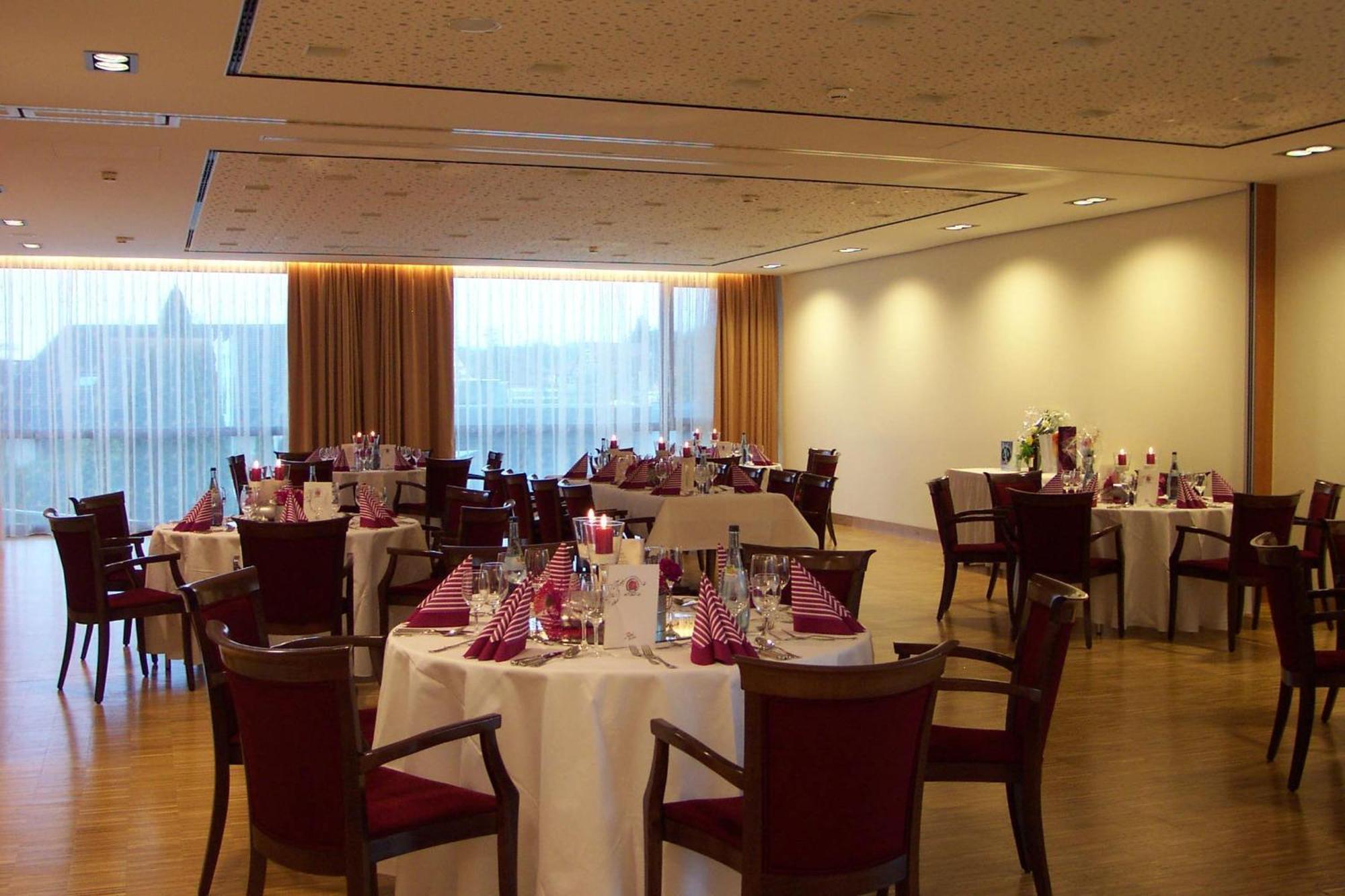 Hotel Rose Bretzfeld Bagian luar foto