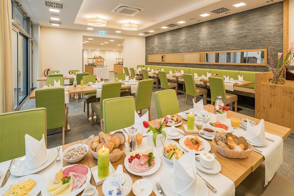 Hotel Rose Bretzfeld Bagian luar foto